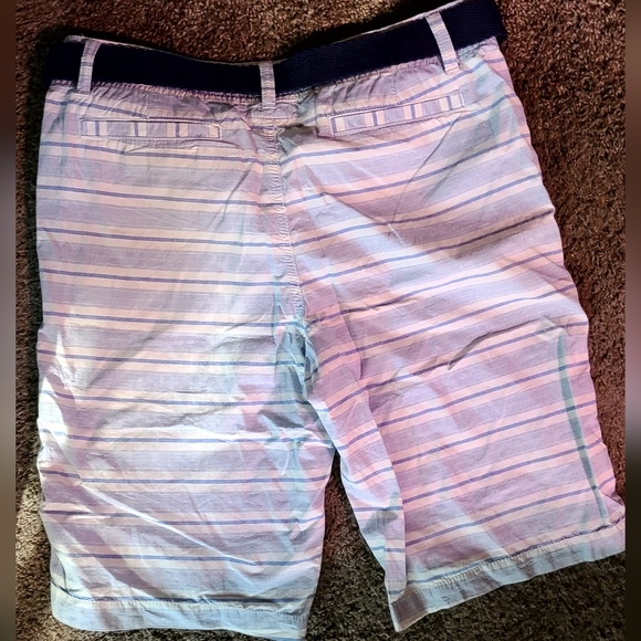 Urban Pipeline cotton men's walking shorts sz32 blue/white pin stripe - Picture 3 of 8